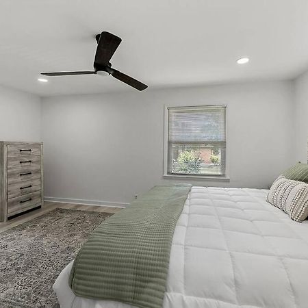Lake Home, Dock, Fire Pit, Hot Tub, Game Room, Etc Winchester エクステリア 写真