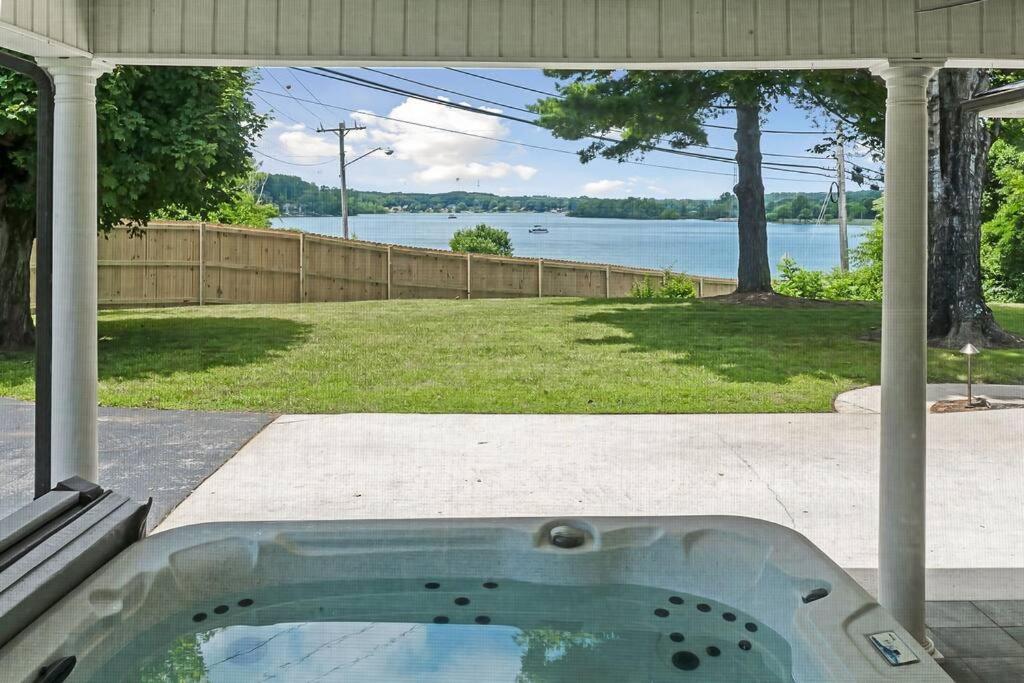 Lake Home, Dock, Fire Pit, Hot Tub, Game Room, Etc Winchester エクステリア 写真